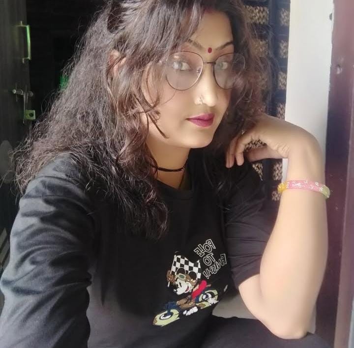 Urmila Devi - Escort Agency 3