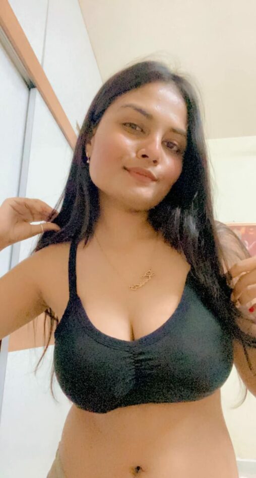 Divya - Escort Agency 1