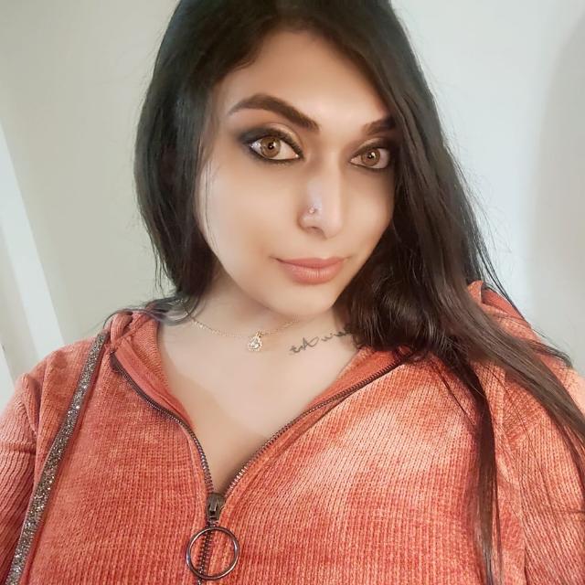 Alina Roy 1