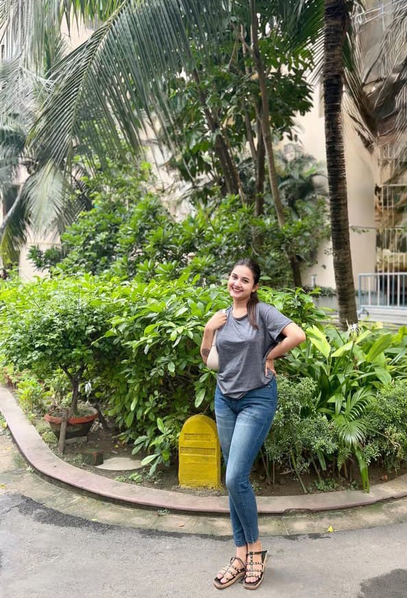 Komal - Escort Agency 5