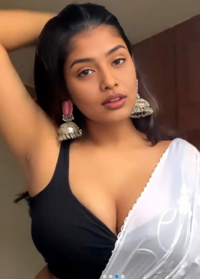 Shivani - Escort Agency 2