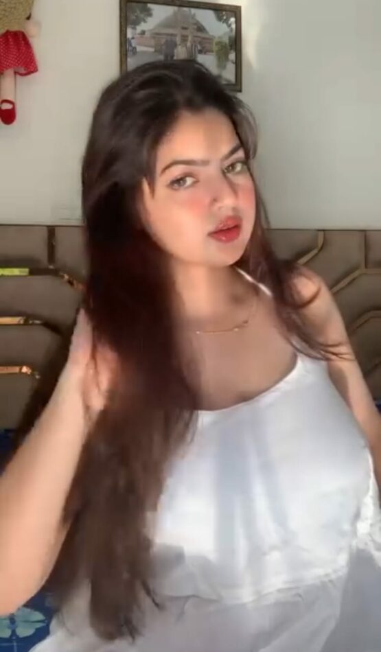 Divya Patil 2