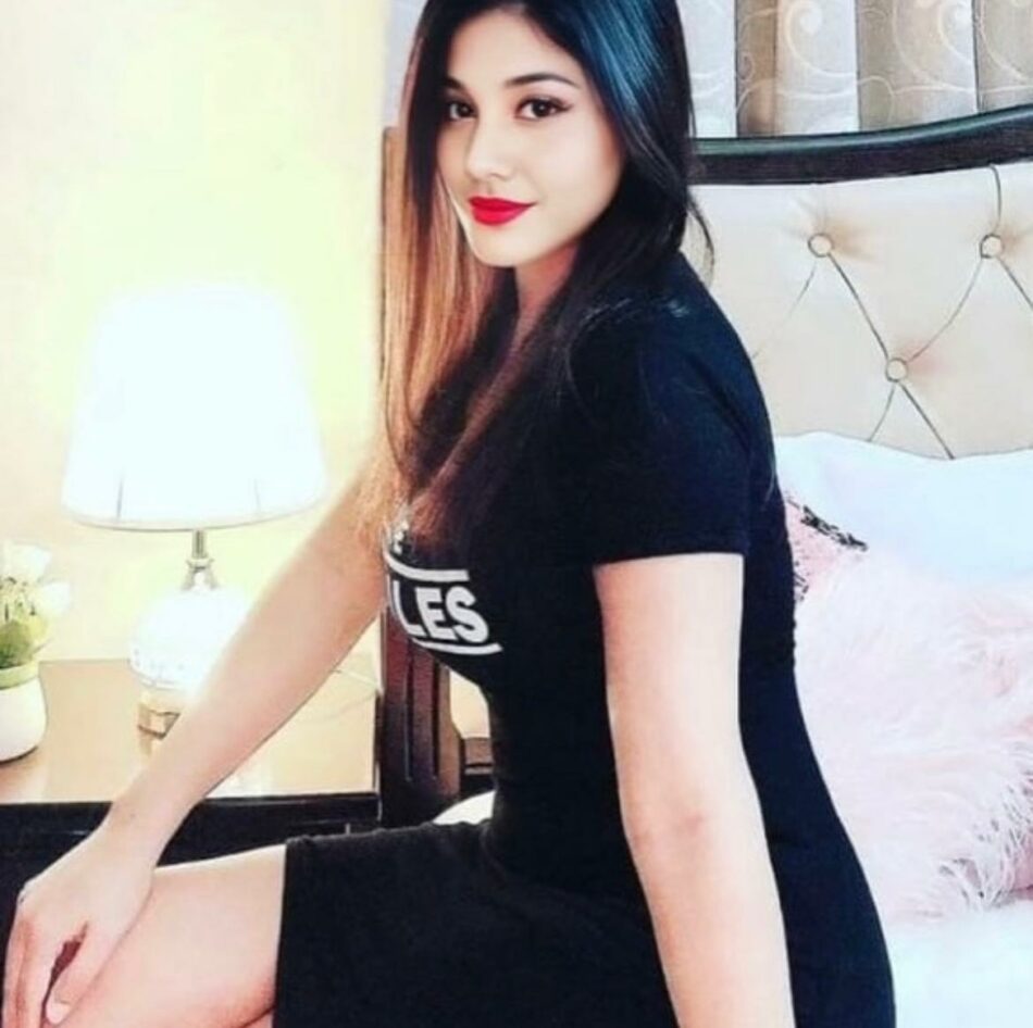 Neha Singh 17