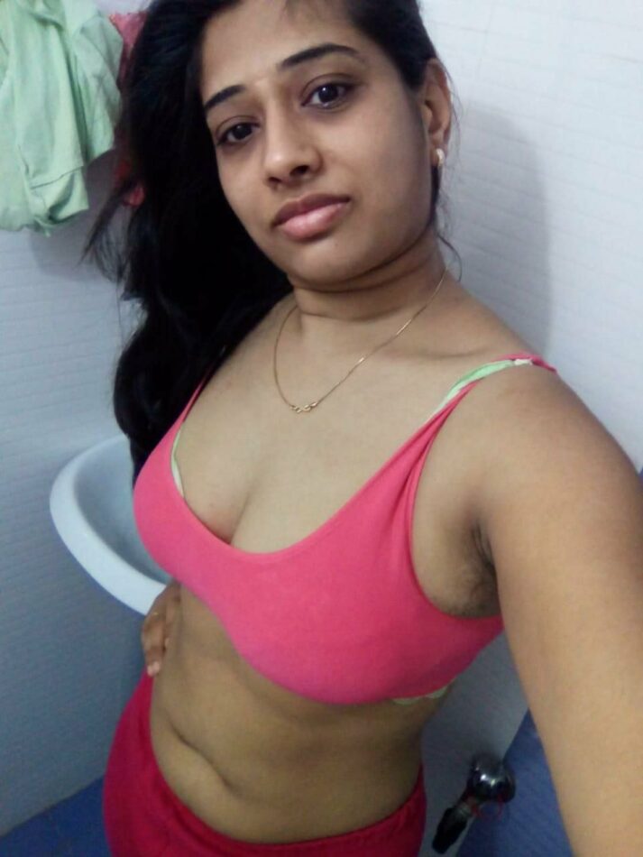 Radhika - Escort Agency 2