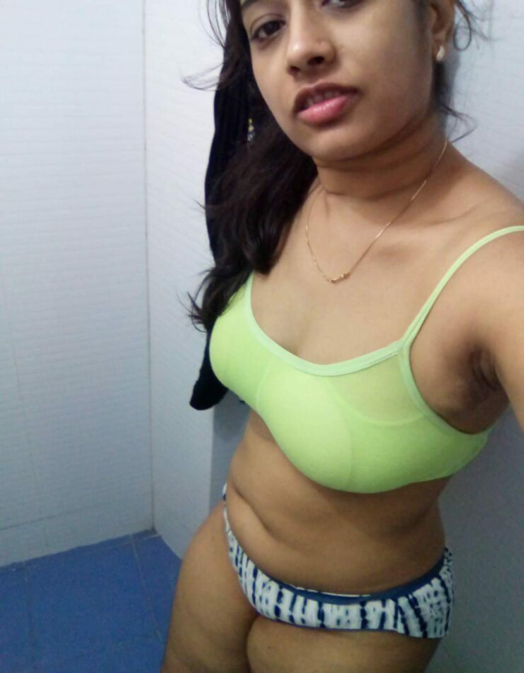 Radhika - Escort Agency 3