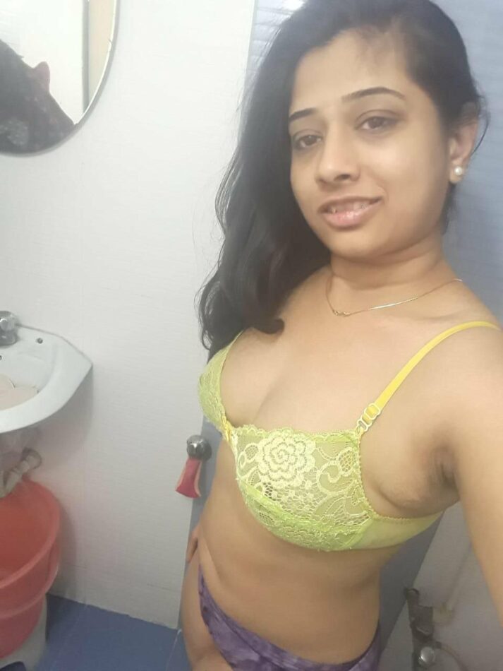 Radhika - Escort Agency 4