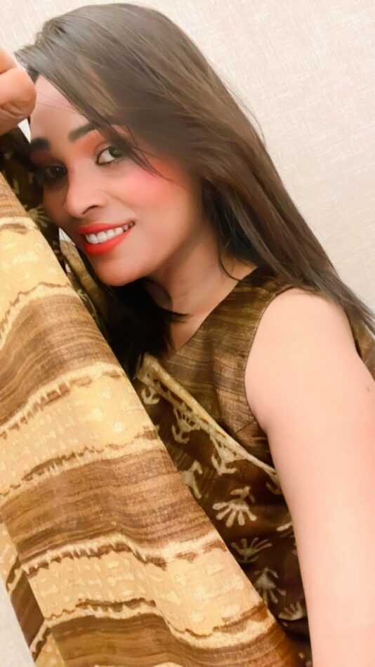 Mehak 18