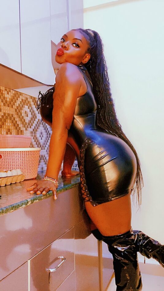 Alexis 5