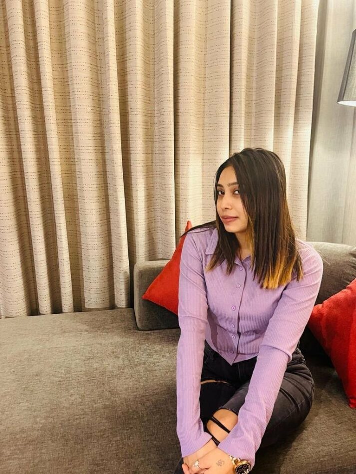 Athiya 4