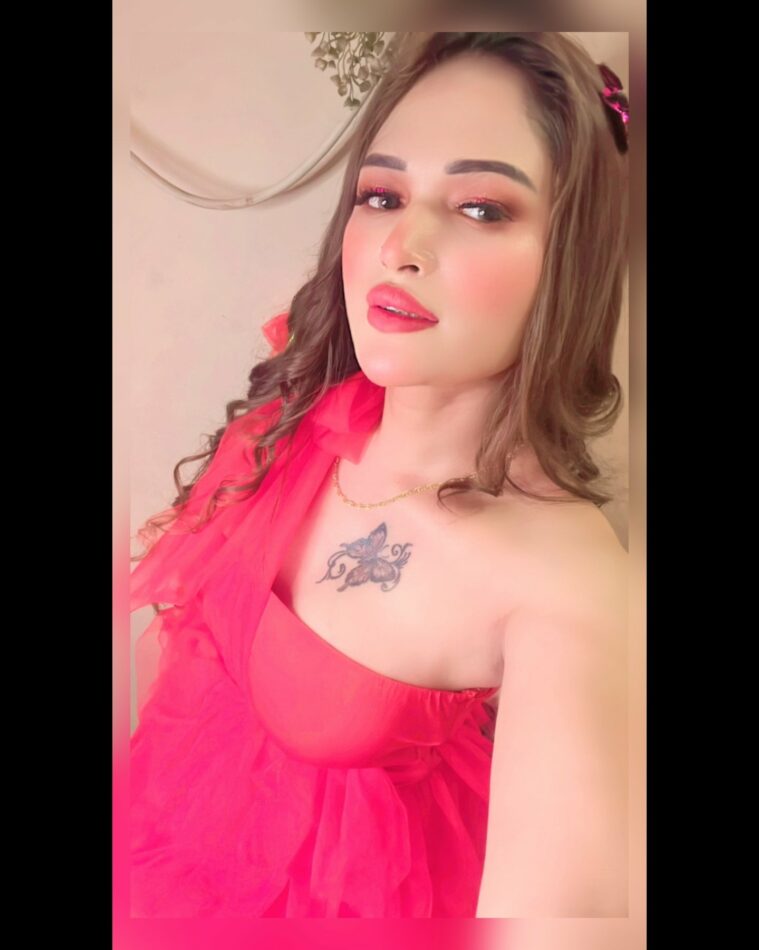 Manisha 21