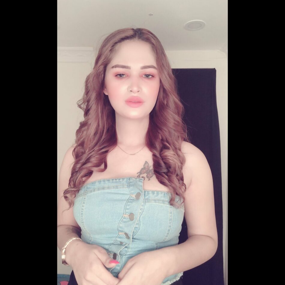 Manisha 14