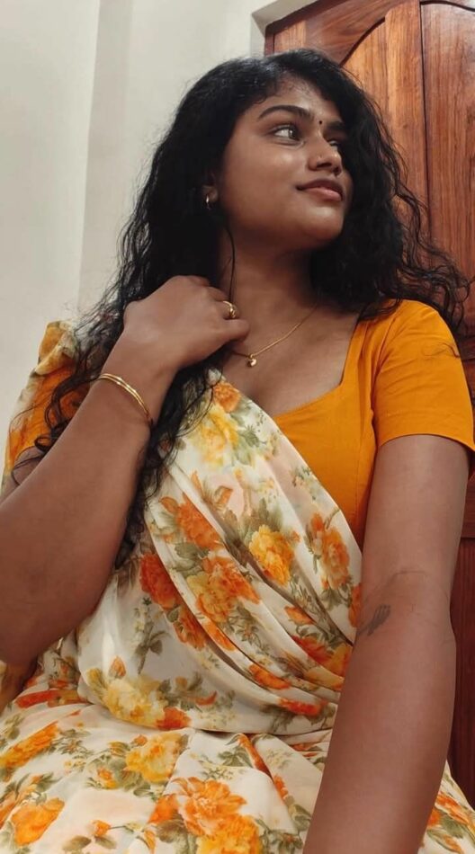 Neha Tamil 5