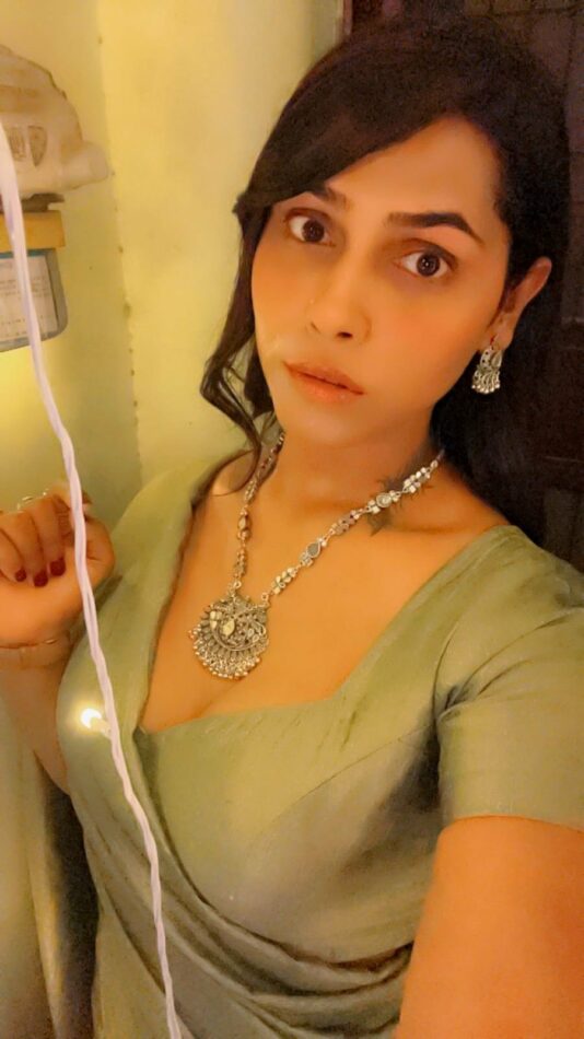 Saina 15